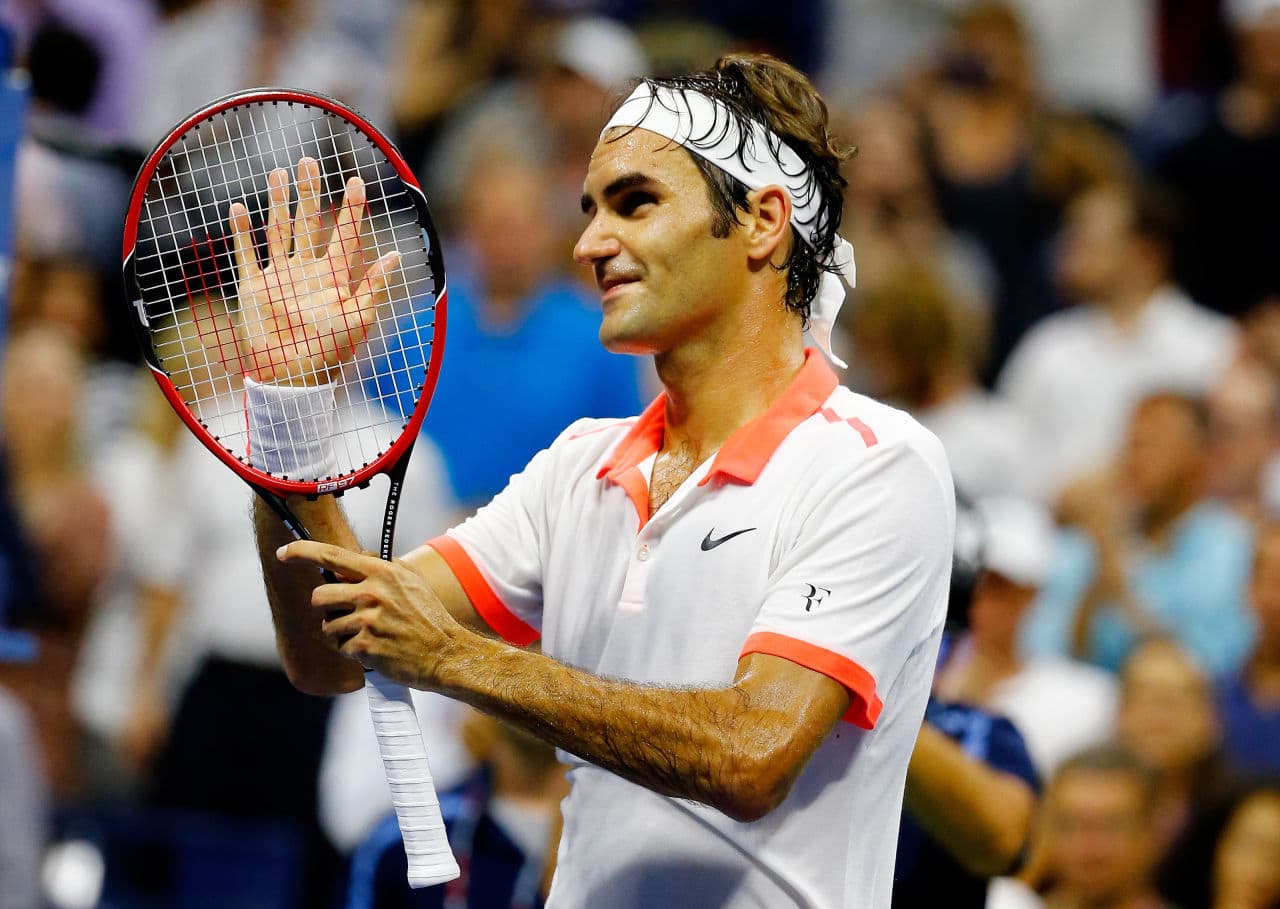 Roger Federer acknowledged the crowd after his quarter final win over Richard Gasquet. (Al Bello/Getty Images)