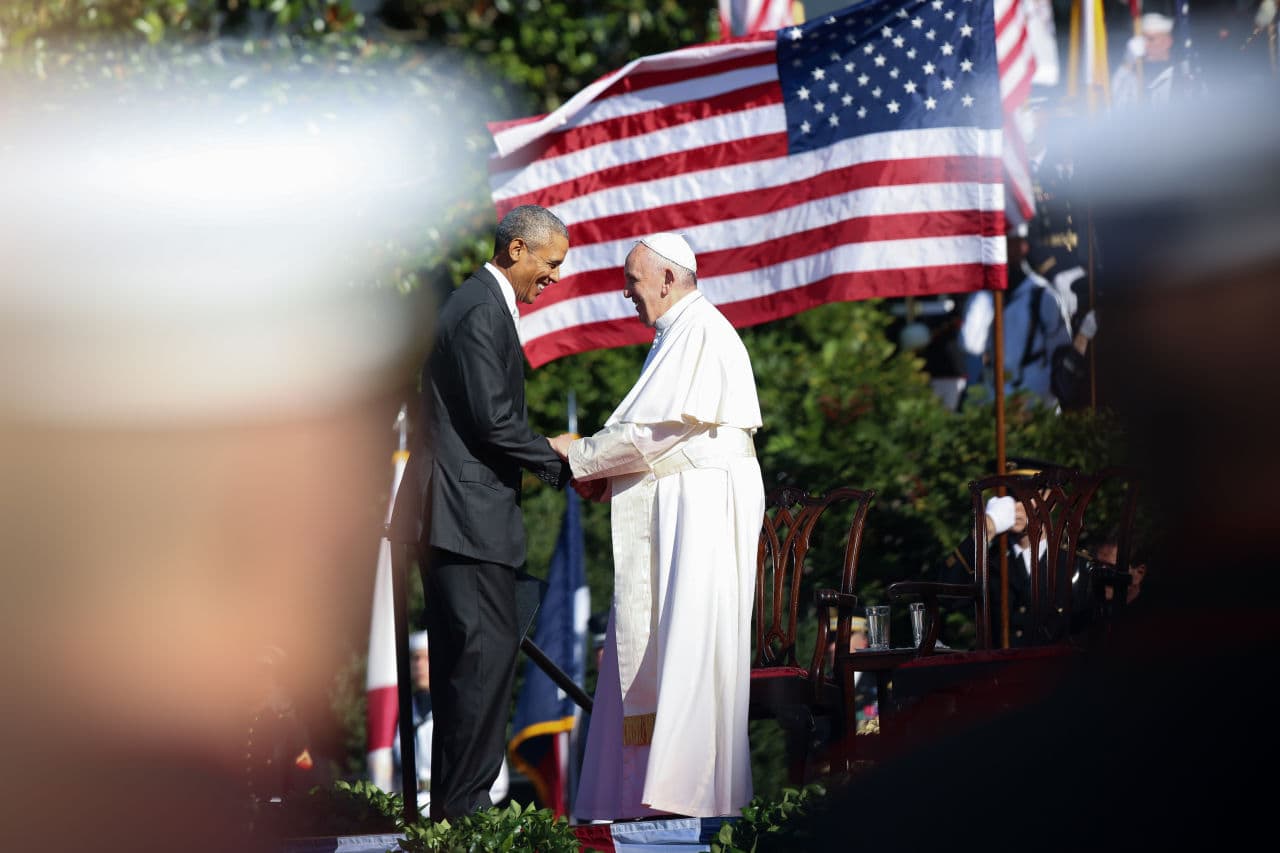 President Barack Obama shakes hands with Pope Francis after this welcoming speech during the state arrival ceremony on the South Lawn of the White House. (Pablo Martinez Monsivais/AP)