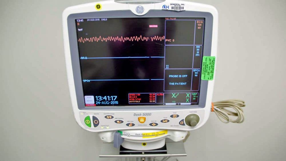 Physiologic alarms at the Children's Hospital of Philadelphia can alert doctors and nurses to life threatening situations, but about 99 percent of them are either invalid or of low importance. (Emma Lee/WHYY)