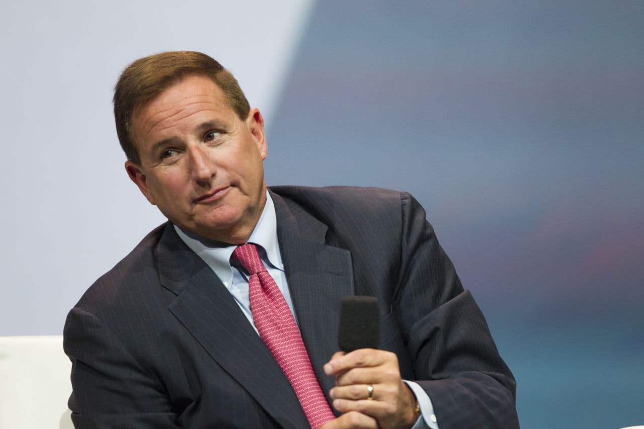 Oracle's CEO Has Head In The Cloud