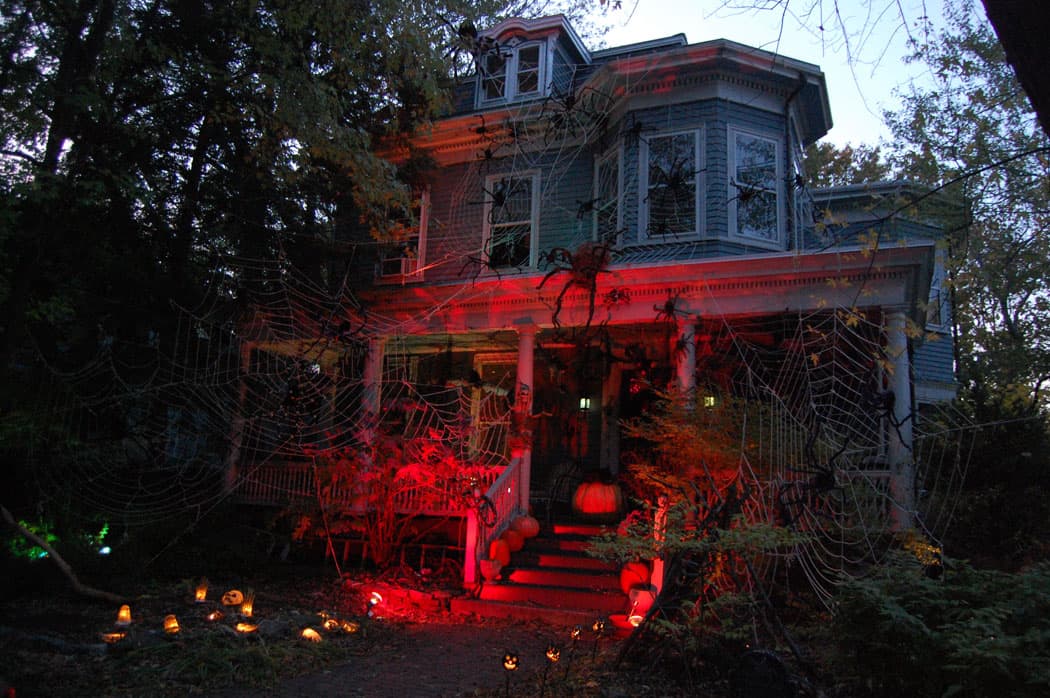 Happy Halloween! The last (for now) of Boston's spookiest houses