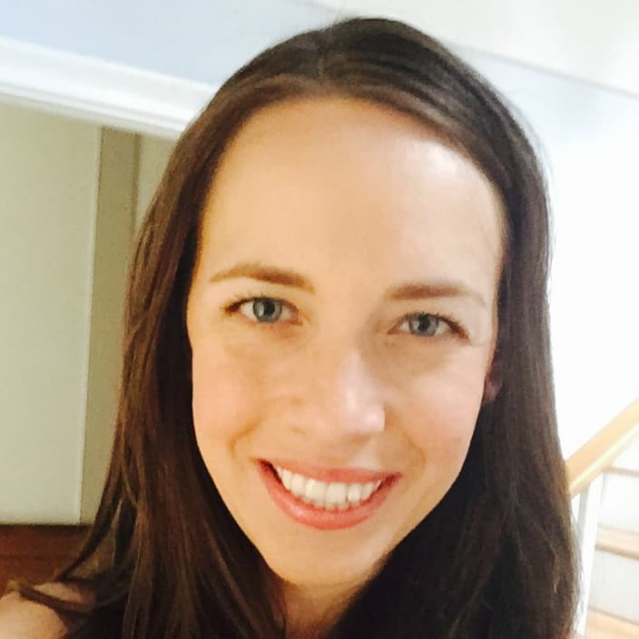 Headshot of Sarah Kiser