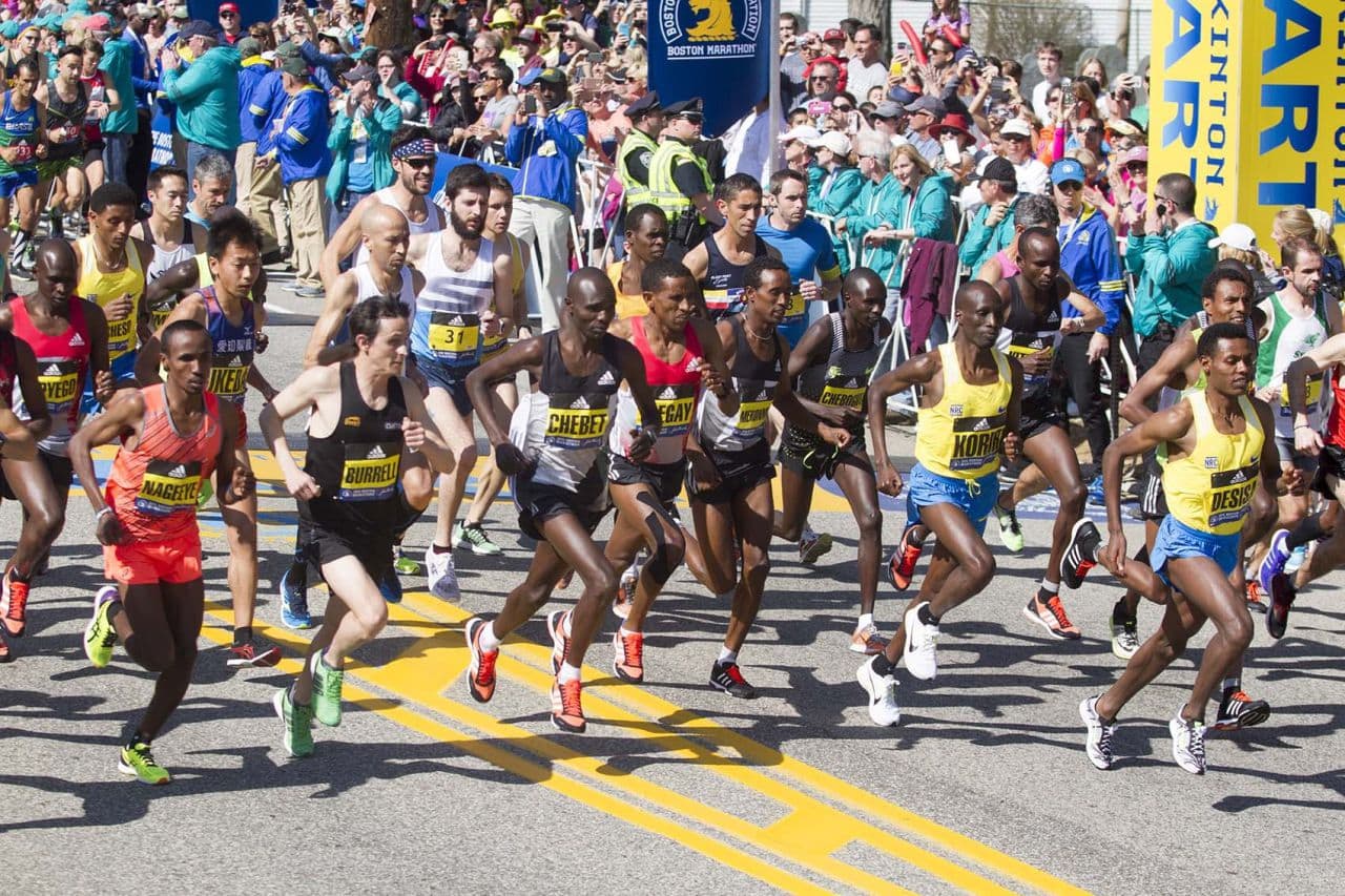 Wonder Woman nears the finish line. (Greg Cook)