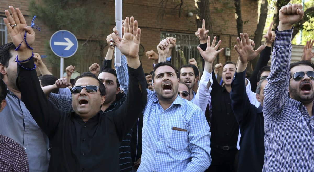 Why We Should Care That Saudi Arabia And Iran Are At Each Other's Throats