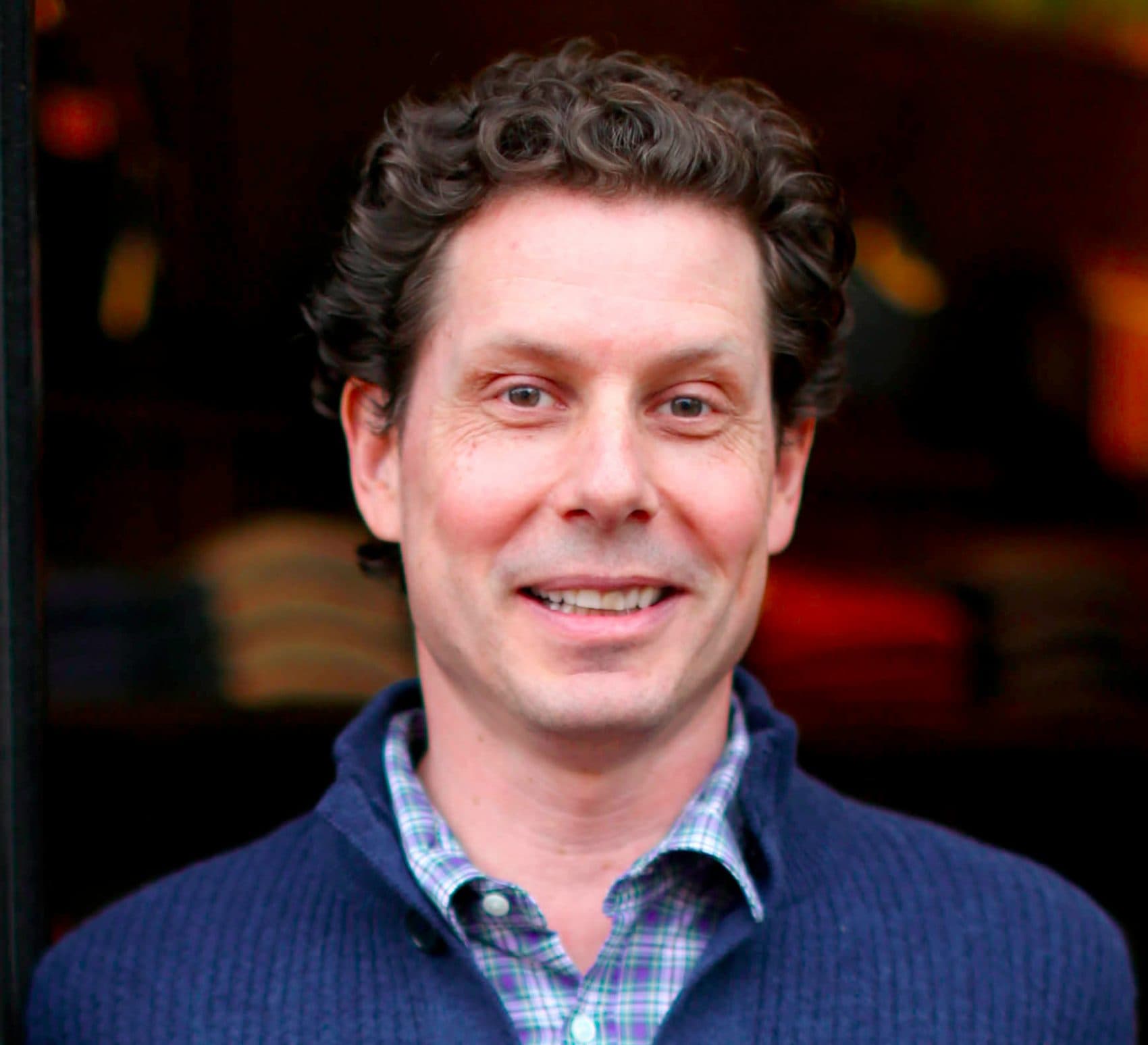 Headshot of Ethan Gilsdorf