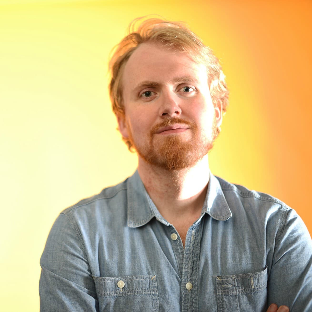 Headshot of Miles Howard