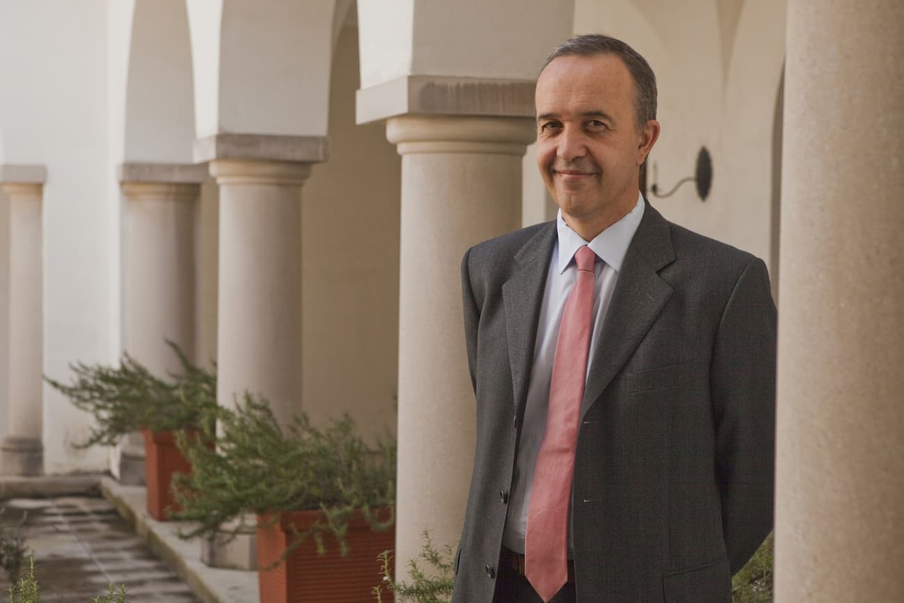 The Sky puppet in Bread and Puppet Theater's "The Possibilitarians." (Greg Cook)