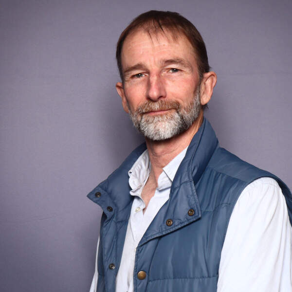 Headshot of Robin Lubbock