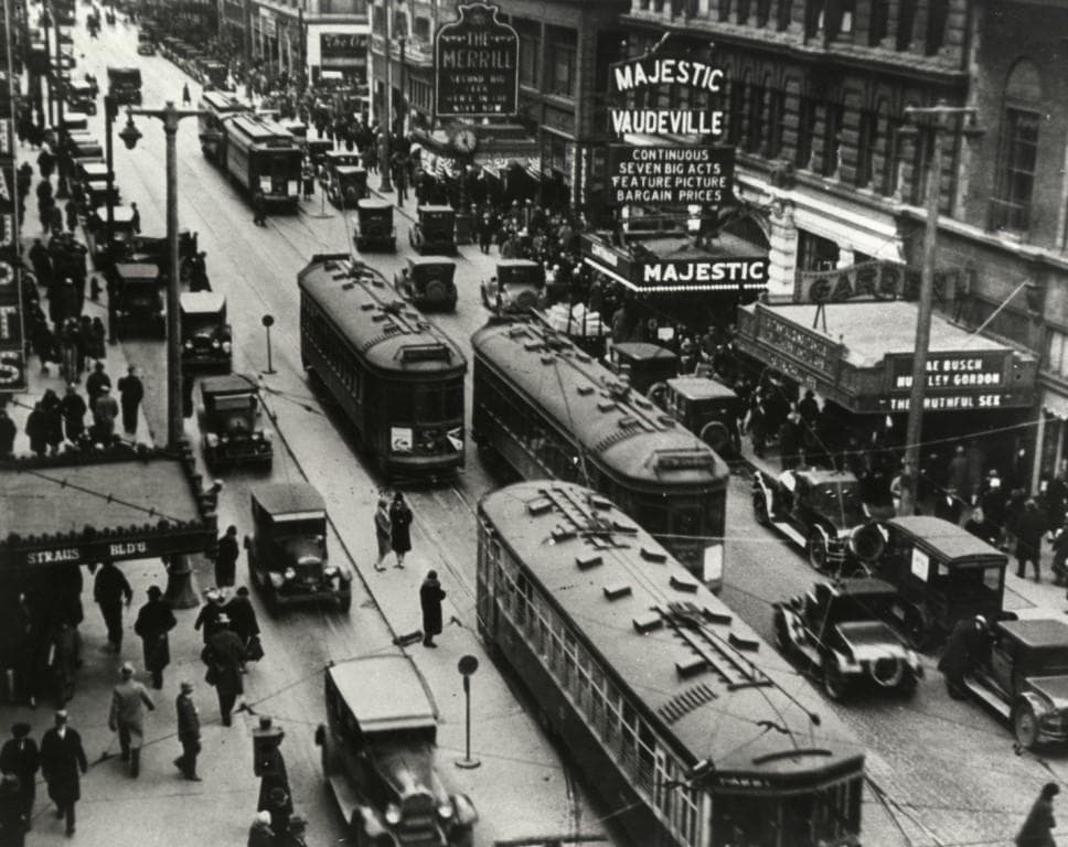 West Wisconsin Avenue in the 1920s. (Photo Courtesy of Milwaukee County Historical Society)