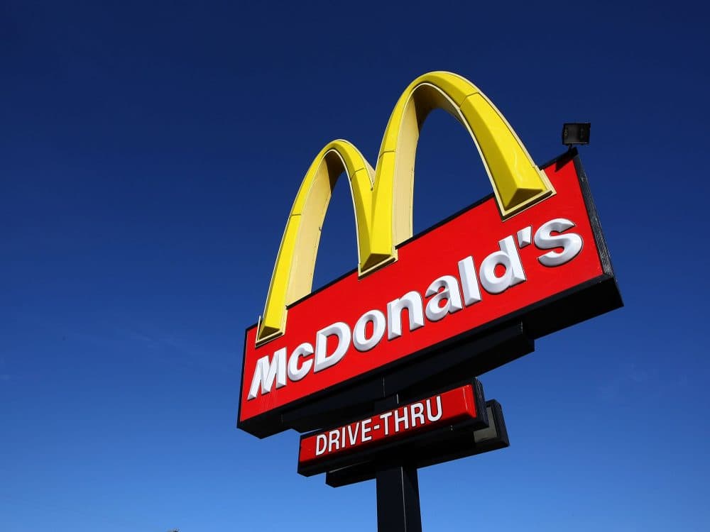 A sign stands outside of a McDonald's restaurant Feb. 9, 2009 in San Francisco, California. (Justin Sullivan/Getty Images)