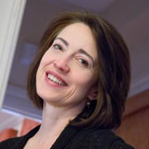 Headshot of Miranda Daniloff