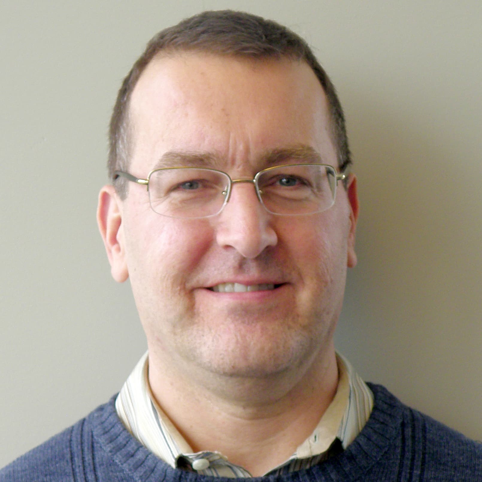 Headshot of Sean Cahill