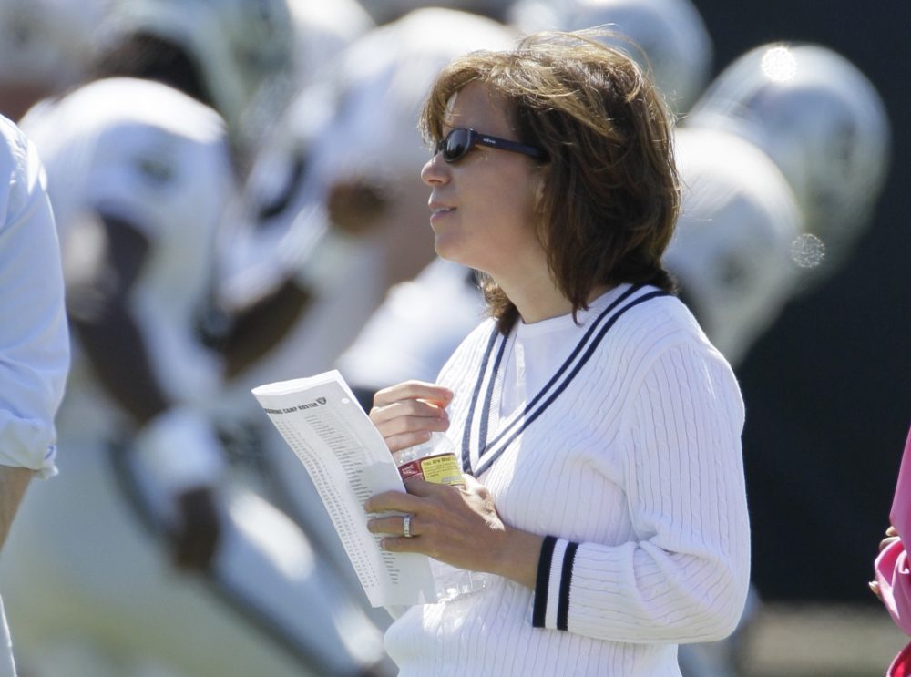&quot;If other people wanted to spend their time, their effort, waste their energy worried about my gender -- fine. Let them. I wasn't going to waste mine,&quot; former Oakland Raiders CEO Amy Trask says. (Eric Risberg/AP)