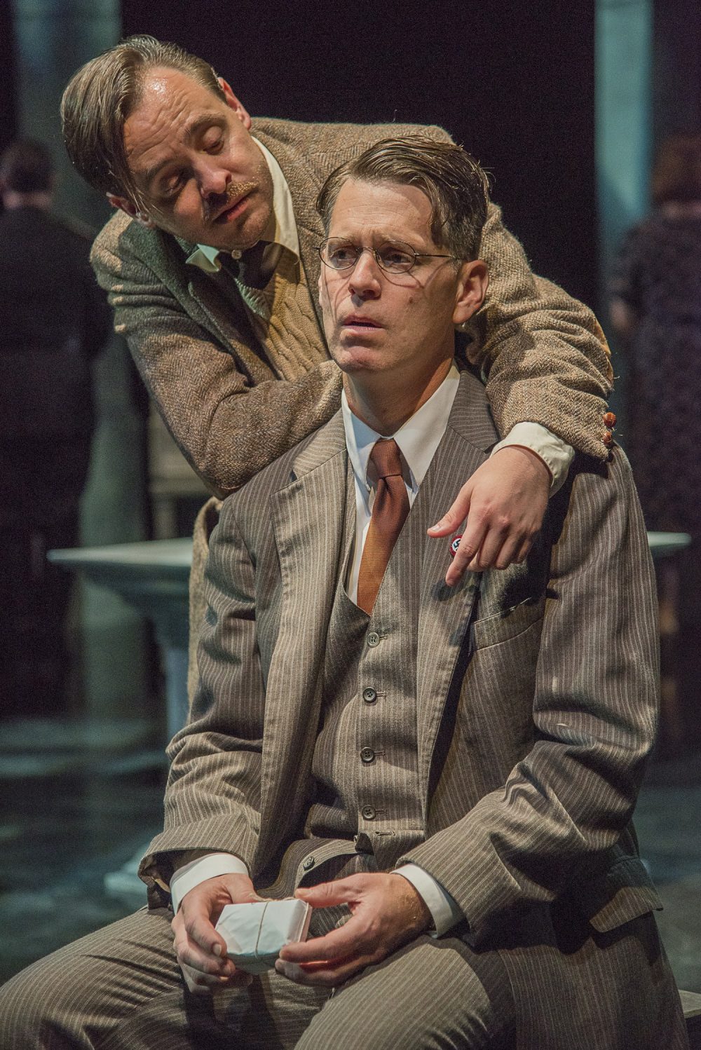 (L-R) Tim Spears and Michael Kaye. (Courtesy Andrew Brilliant/New Repertory Theatre)