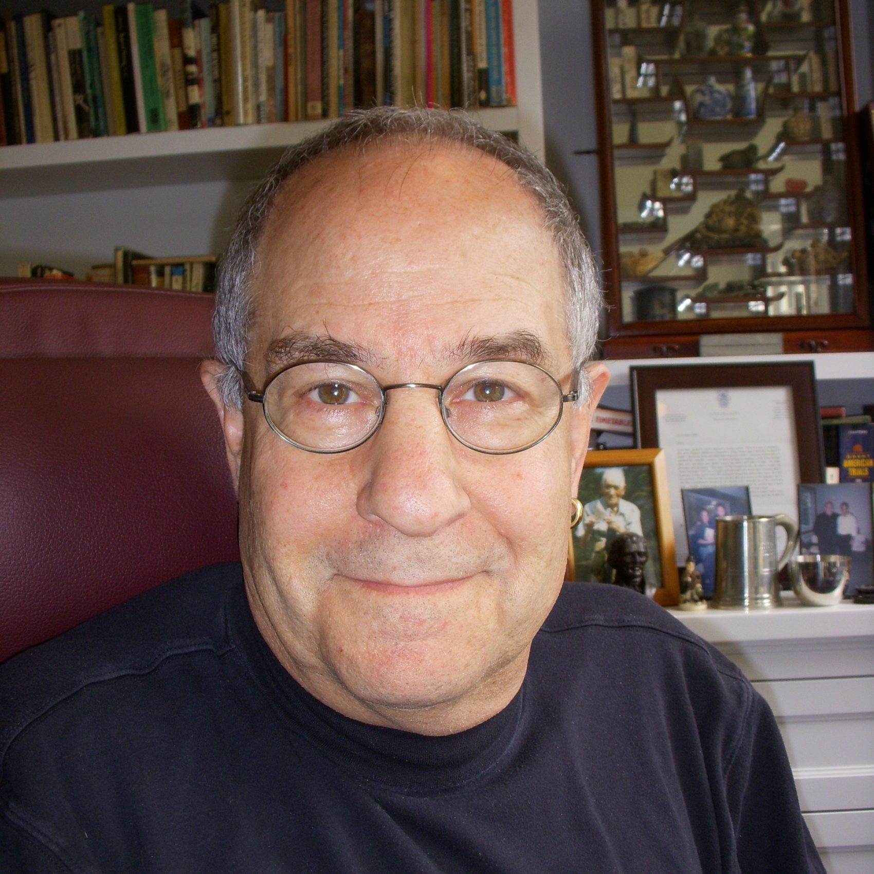 Headshot of Ted Gup