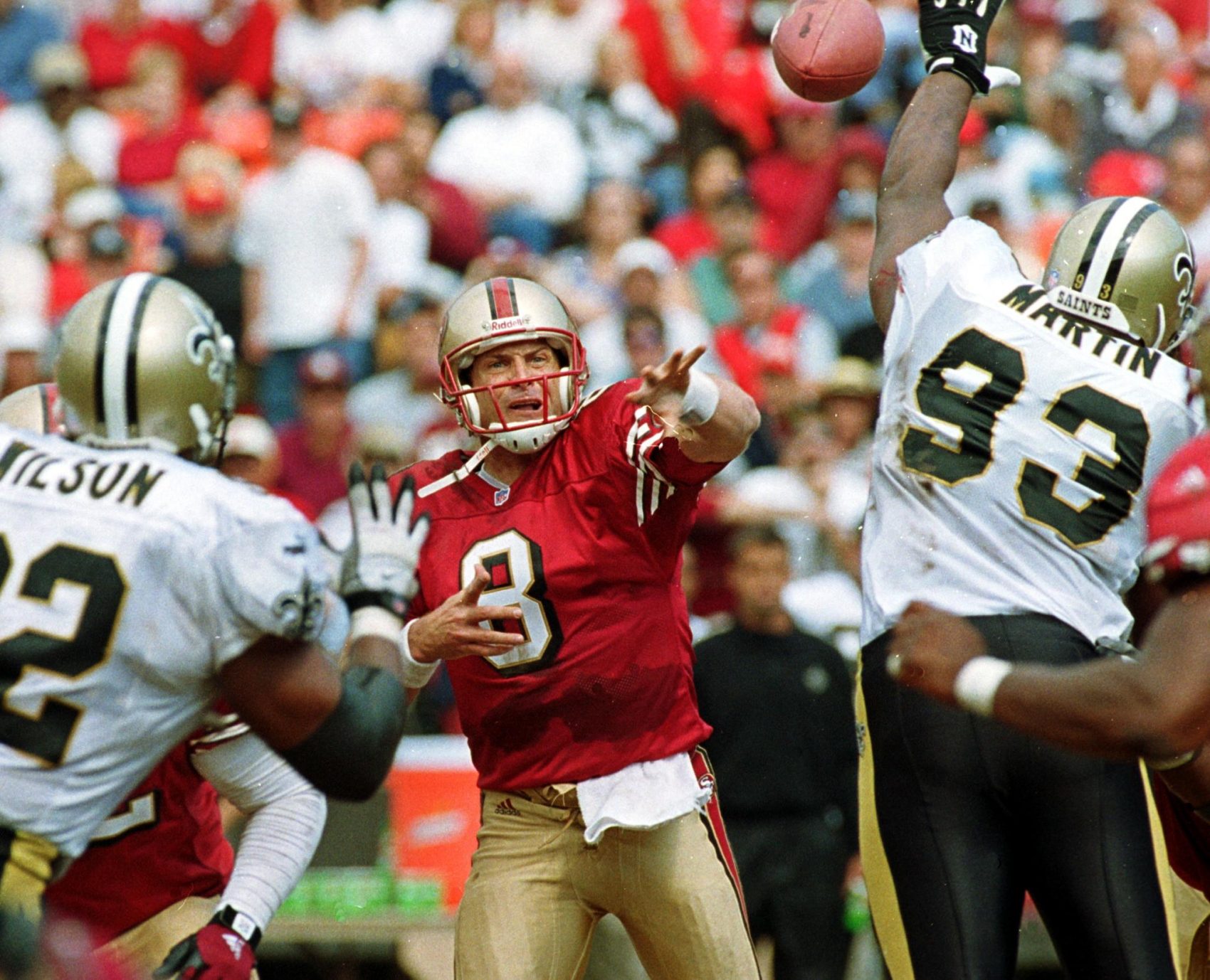 "Everything about what was happening in San Francisco felt comfortable," Steve Young says of his first impressions fo the San Francisco 49ers. The same could not be said of Young's time in the USFL. (Monica M. Davey/AFP/Getty Images)
