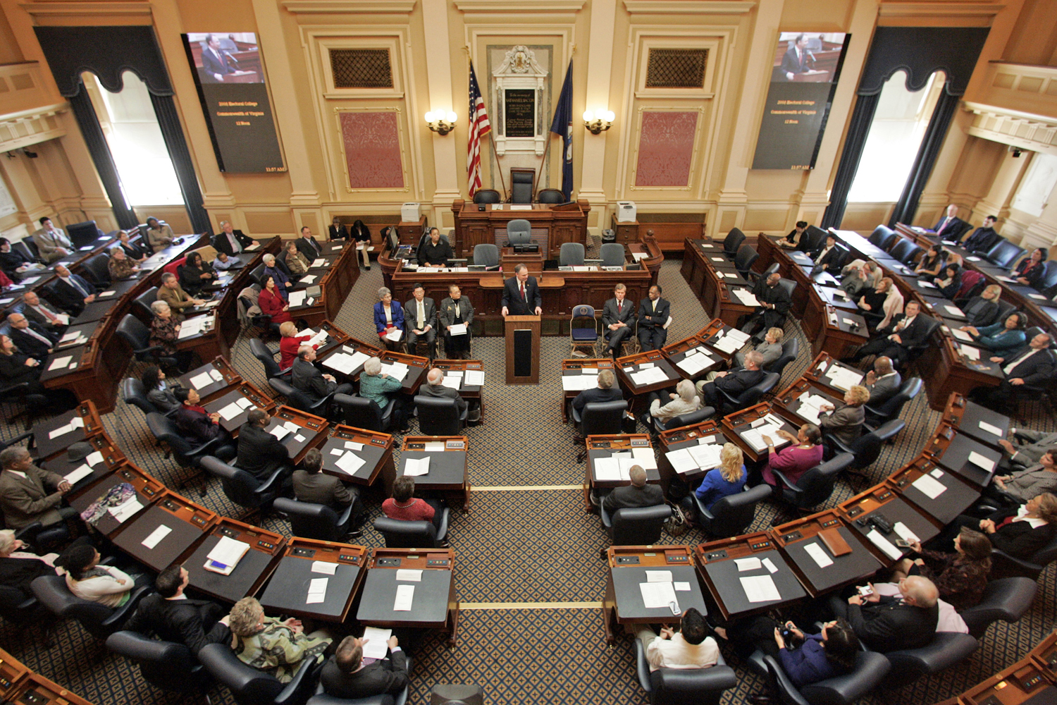Virginia Gov. Timothy M. Kaine, at podium address the Virginia Electoral College in the House of Delegates chambers at the Capitol in Richmond, Va., Monday, Dec. 15, 2008. (AP Photo)