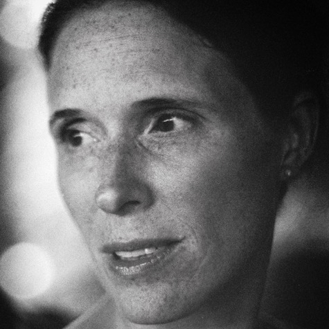 Headshot of Elizabeth Fennell