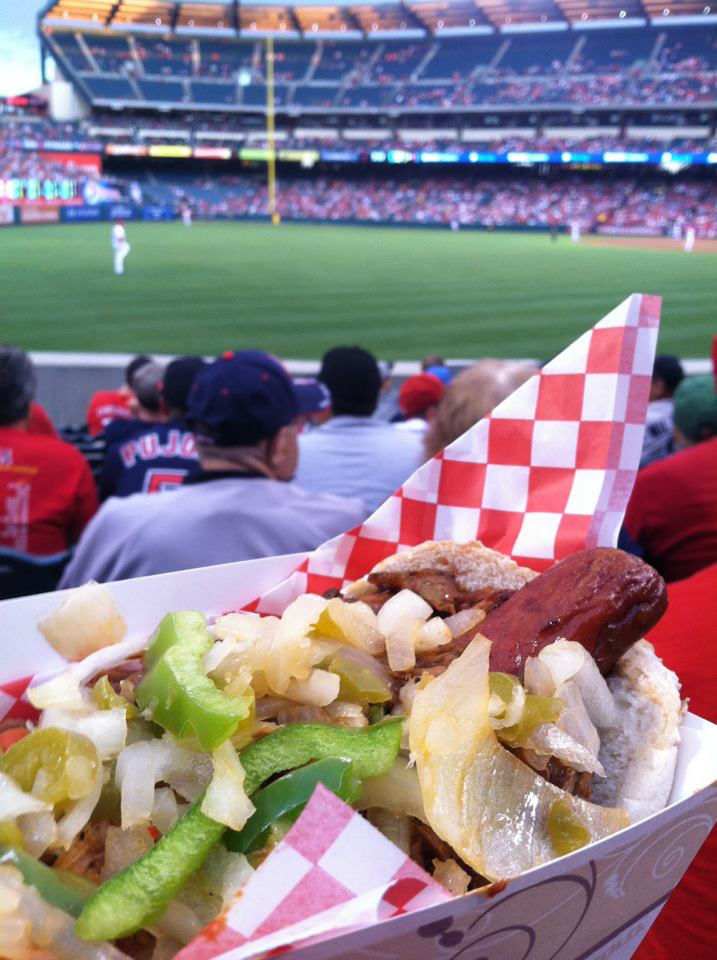 overdrivelse Okklusion klar Ballpark Food: Favorite Eats From Around MLB | Only A Game