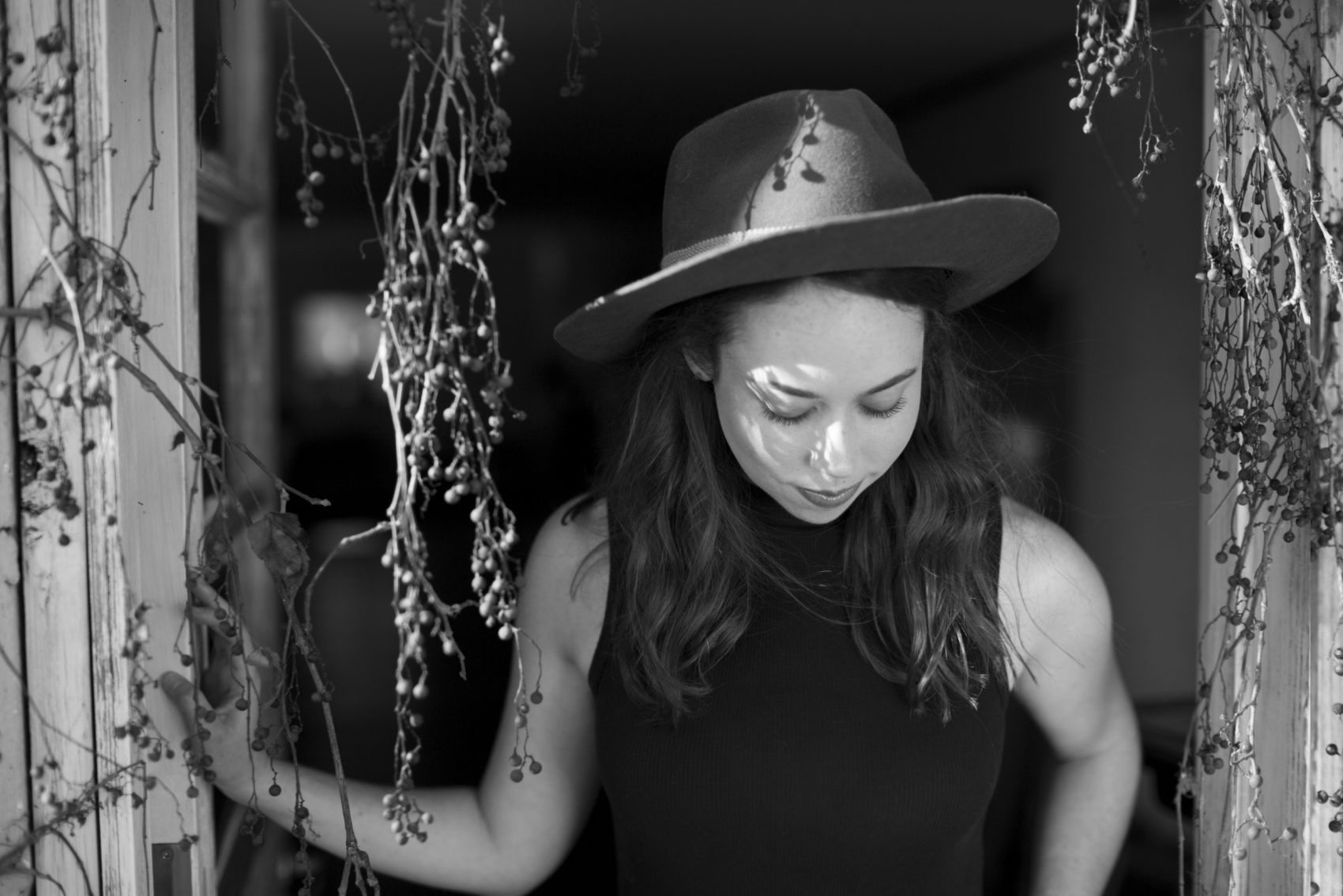 Singer-songwriter Sarah Jarosz. (Courtesy Scott Simontacchi)
