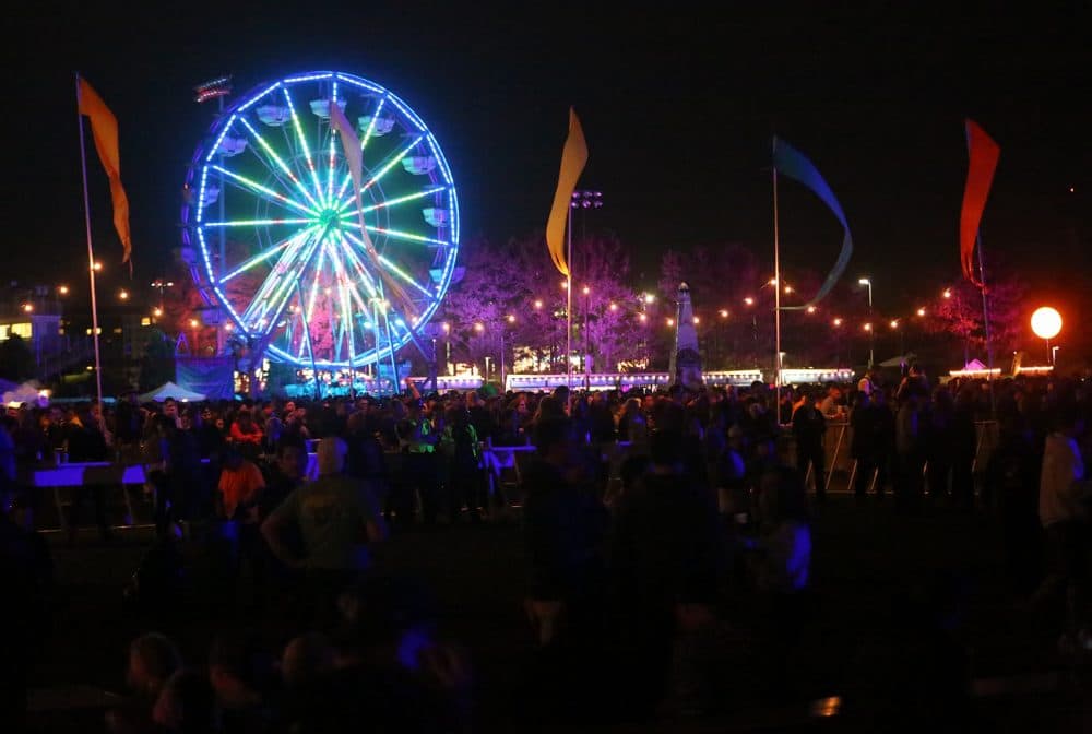 Crowds watched Major Lazer and Tool on Sunday night at Boston Calling. (Hadley Green for WBUR)