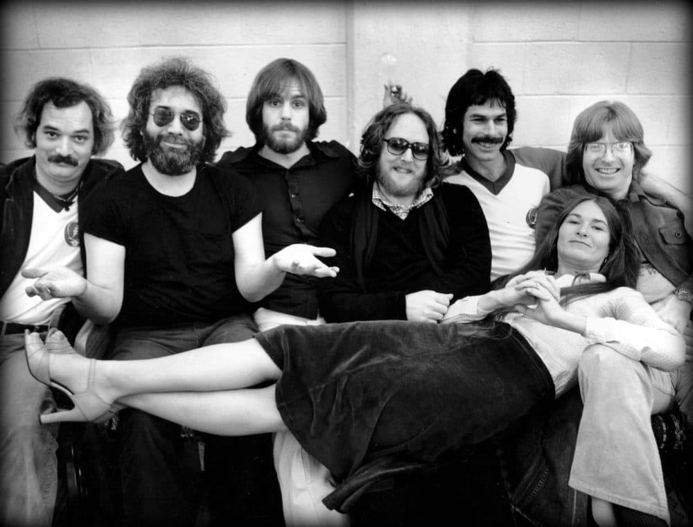The Grateful Dead backstage in 1977. Left to right: Bill Kreutzmann, Jerry Garcia, Bob Weir, Keith Godchaux, Mickey Hart, Phil Lesh and Donna Jean Godchaux. (Courtesy Amazon Prime Video)
