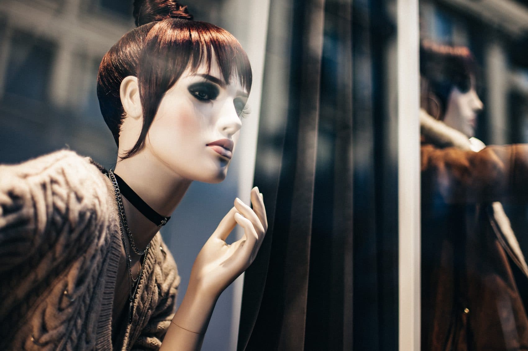In the not-so-distant future, armies of robots using retina recognition software will tailor their sales pitches to your preferences and price point, writes Renée Richardson Gosline. (Clem Onojeghuo/Unsplash)