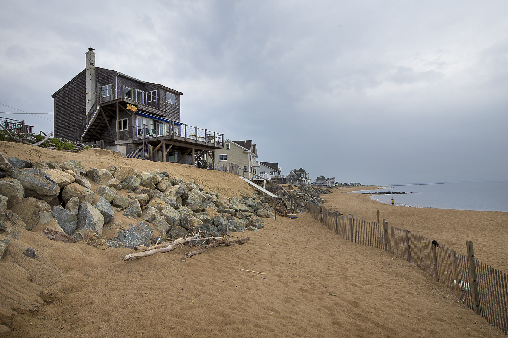 Dan and Harriet Tolpin's house on Plum Island Beach (Jesse Costa/WBUR)