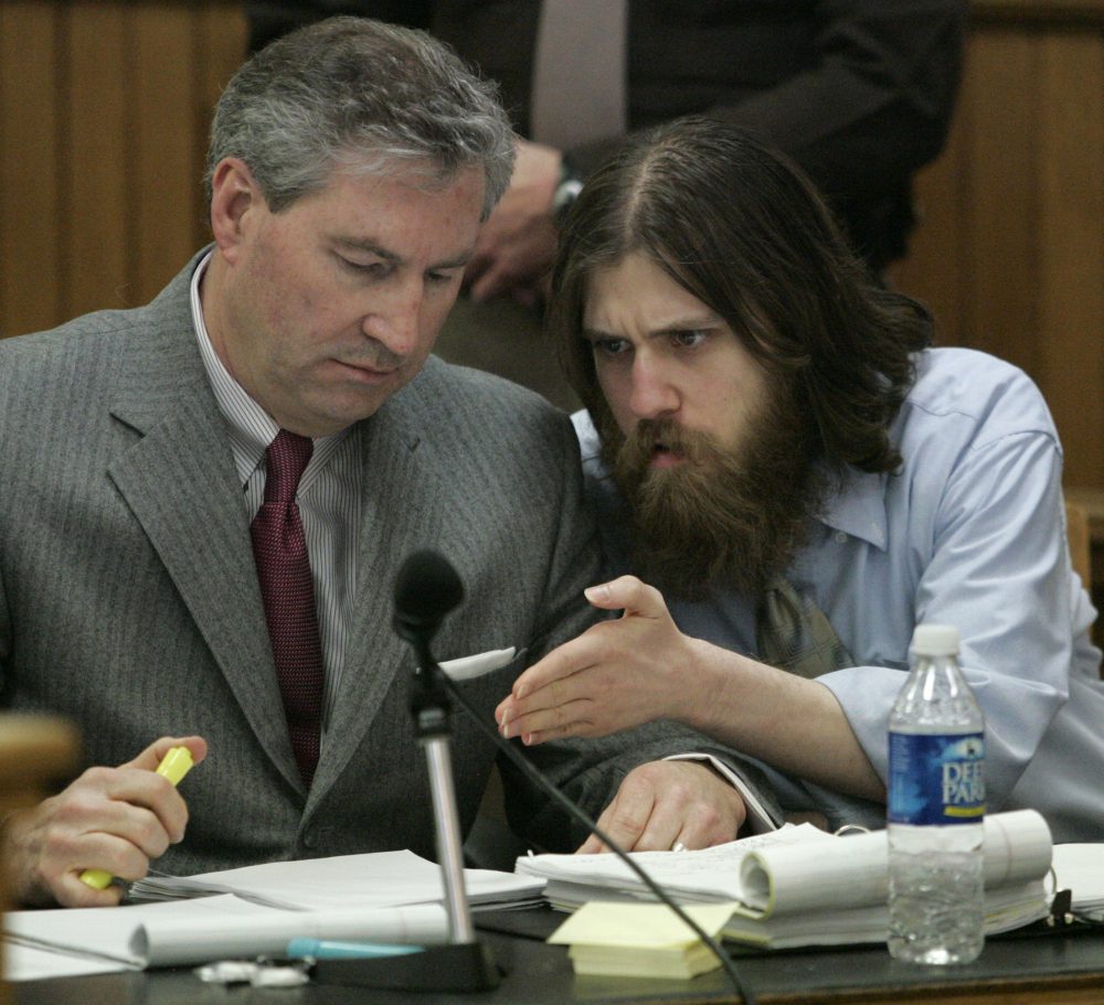 Convicted murderer William Morva, right, talks with his attorney Tony Anderson in Washington County Circuit Court in Abingdon Va. March 13, 2008. The jury was deliberating whether an escaped inmate convicted of capital murder should be put to death or receive life in prison without parole. (Matt Gentry/AP)