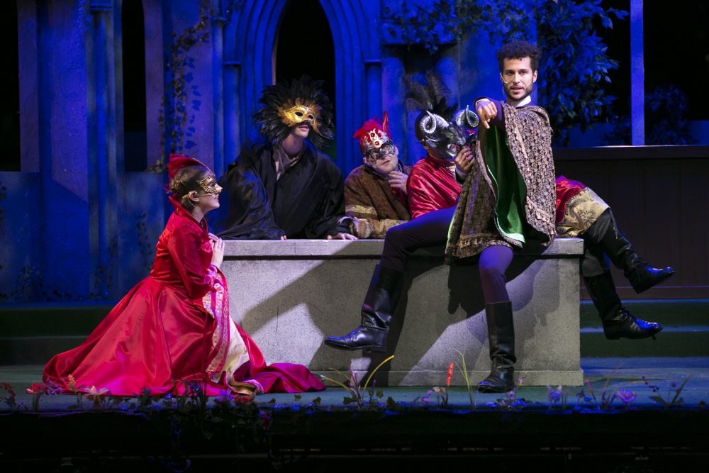 Kario Marcel as Mercutio with members of the cast of &quot;Romeo and Juliet.&quot; (Courtesy Evgenia Eliseeva)