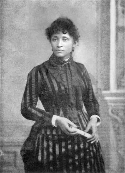 A portrait of Lucy Parsons taken in 1886. 