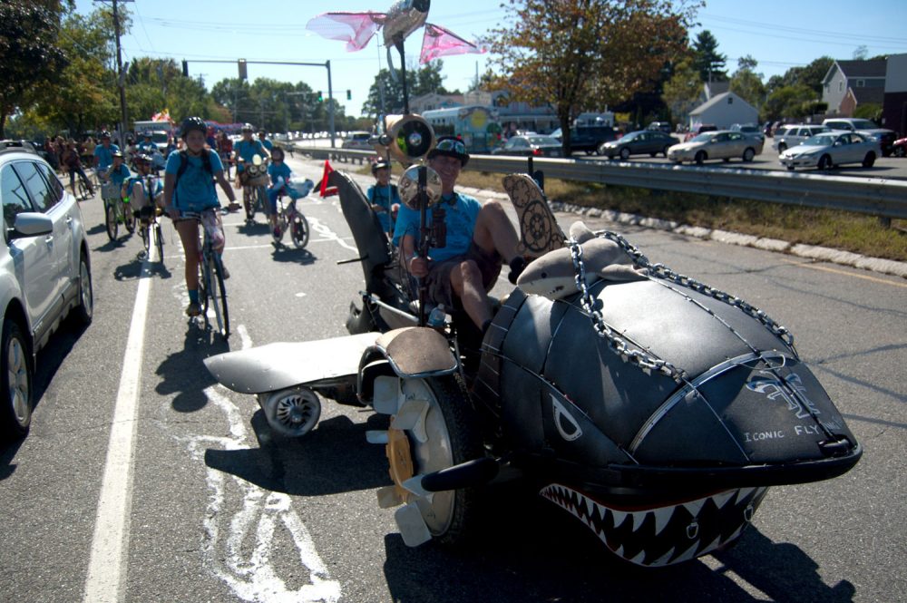 Jay Hungate’s shark-shaped “Iconic Flying Fish&quot; heads along Route 113. (Greg Cook/WBUR)