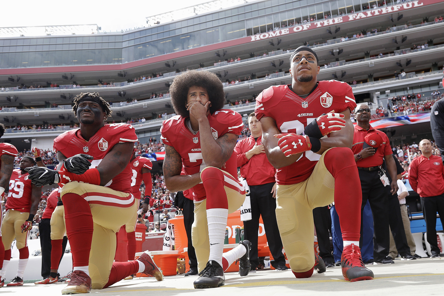 As anthem controversy simmers, 49ers' Colin Kaepernick preps for