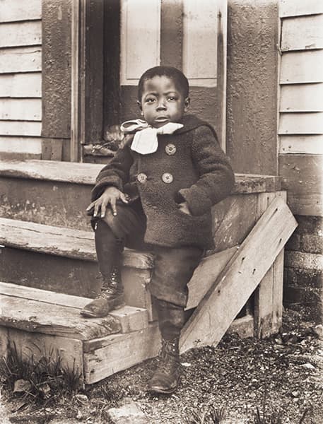 William Bullard's portrait of 5-year-old Ralph Mendis on a stoop. (Courtesy Frank Morrill)