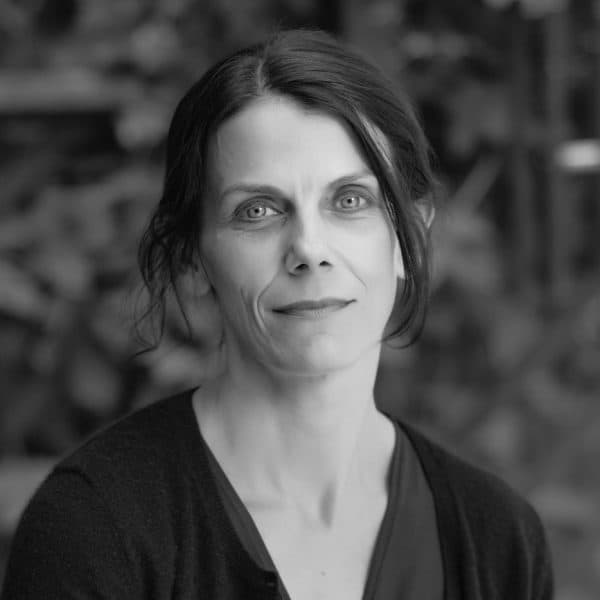 Headshot of Jennifer Beard