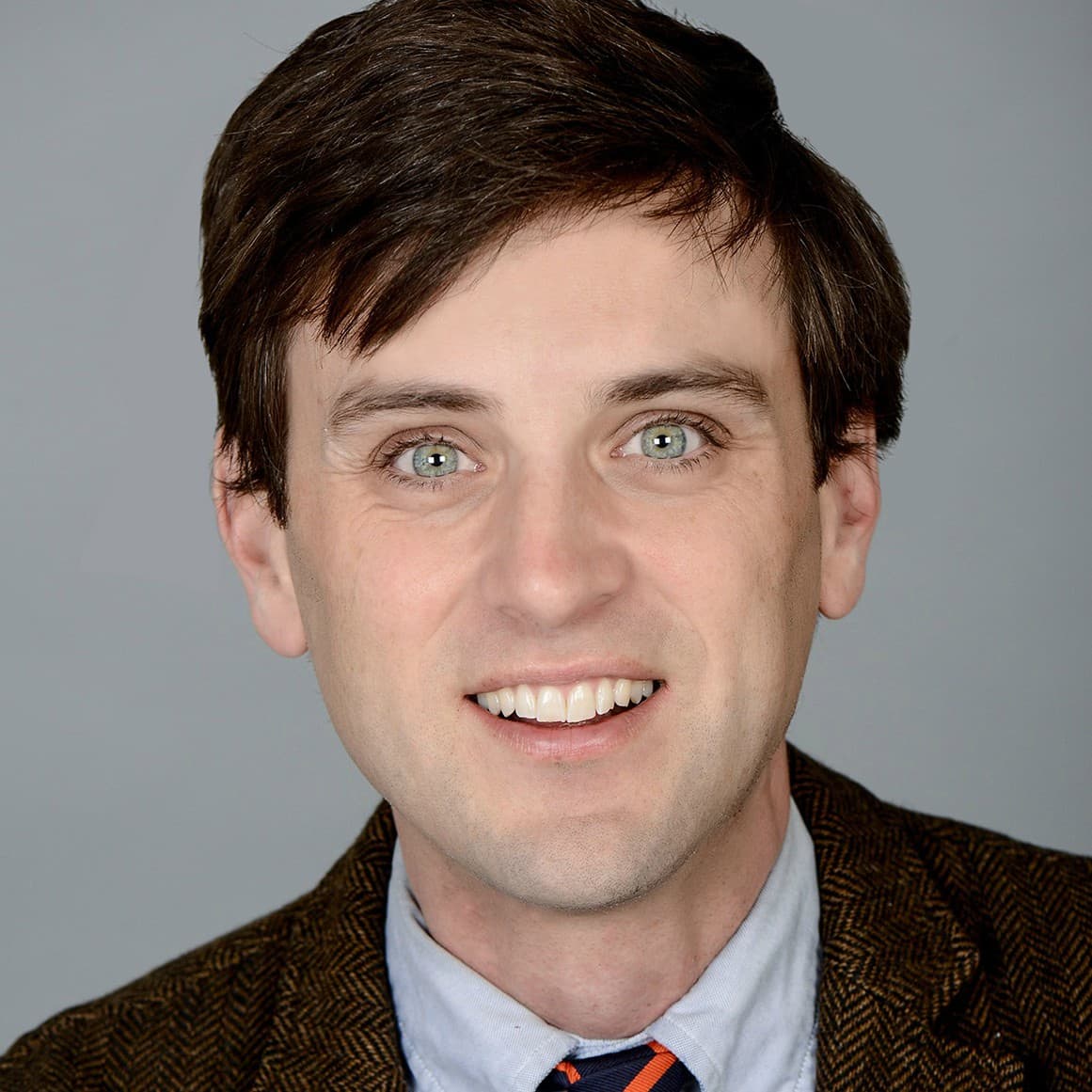 Headshot of Christopher Willard