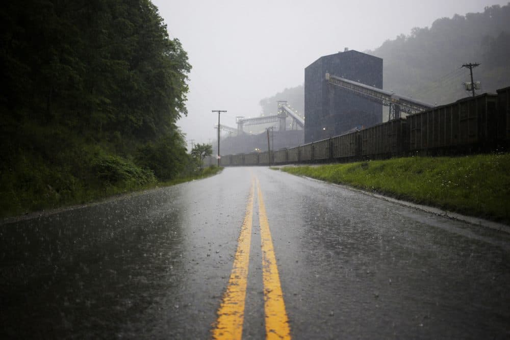 A road leads past a coal train sitting alongside the Blackhawk Mining, LLC Spurlock Prep Plant on June 3, 2014 in Printer, Ky. (Luke Sharrett/Getty Images)