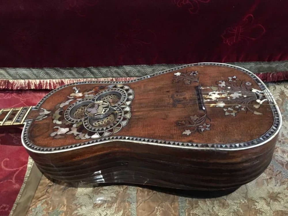 An 18th-century guitar made by luthier Jacopo Mosca Cavelli. (Andrea Shea/WBUR)