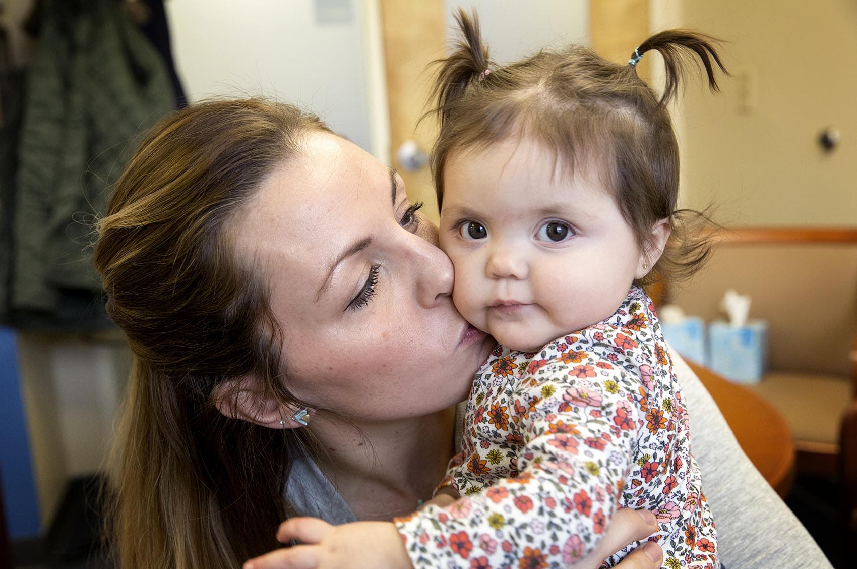 Caitlin Gillespie and her daughter Harper Rose. (Robin Lubbock/WBUR)
