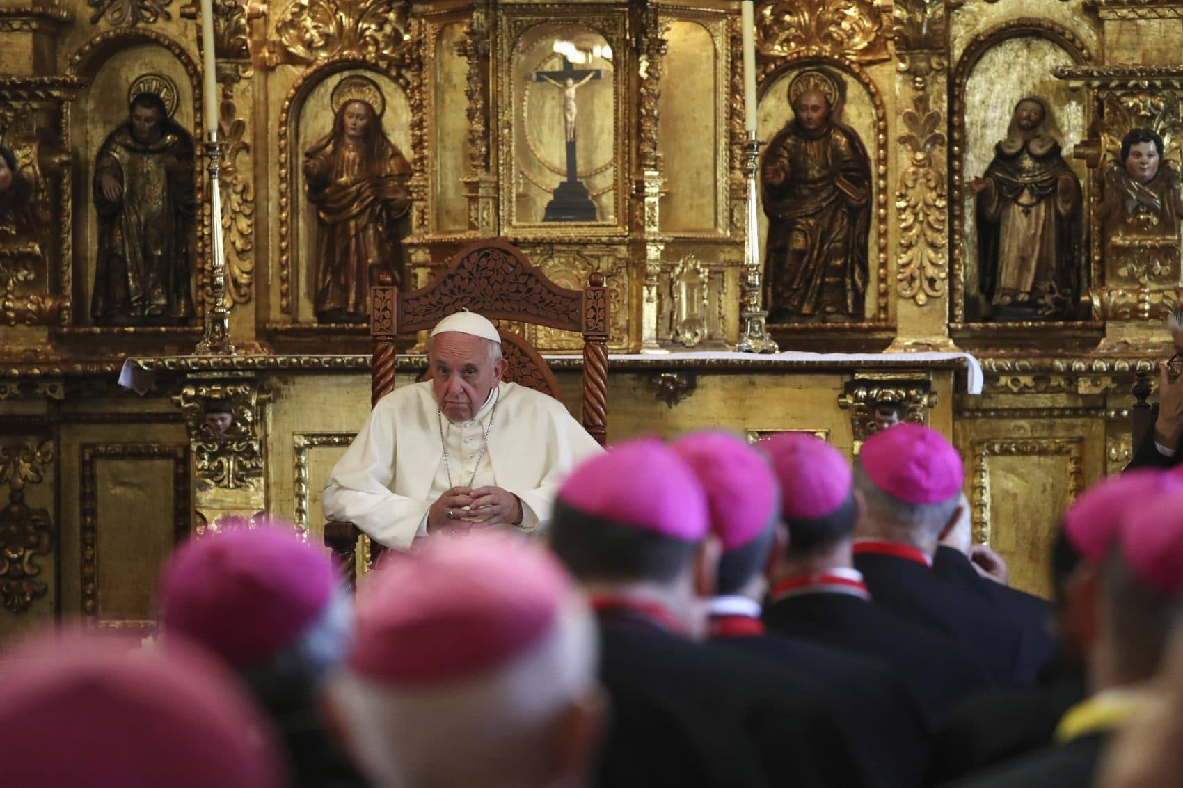 Pope Francis meets with bishops at the archbishop's residence in Lima, Peru, Sunday, Jan. 21, 2018. Francis wrapped up his trip to Peru by meeting with bishops and nuns, but the controversy over his accusations that Chilean sex abuse victims slandered a bishop continued to haunt him. (Alessandra Tarantino/AP)