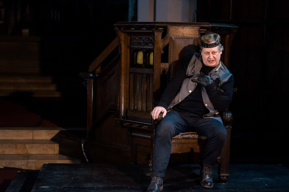 Steven Barkhimer as Richard III. (Courtesy Nile Scott/Actors' Shakespeare Project)