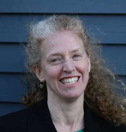 Headshot of Ilyse Levine-Kanji