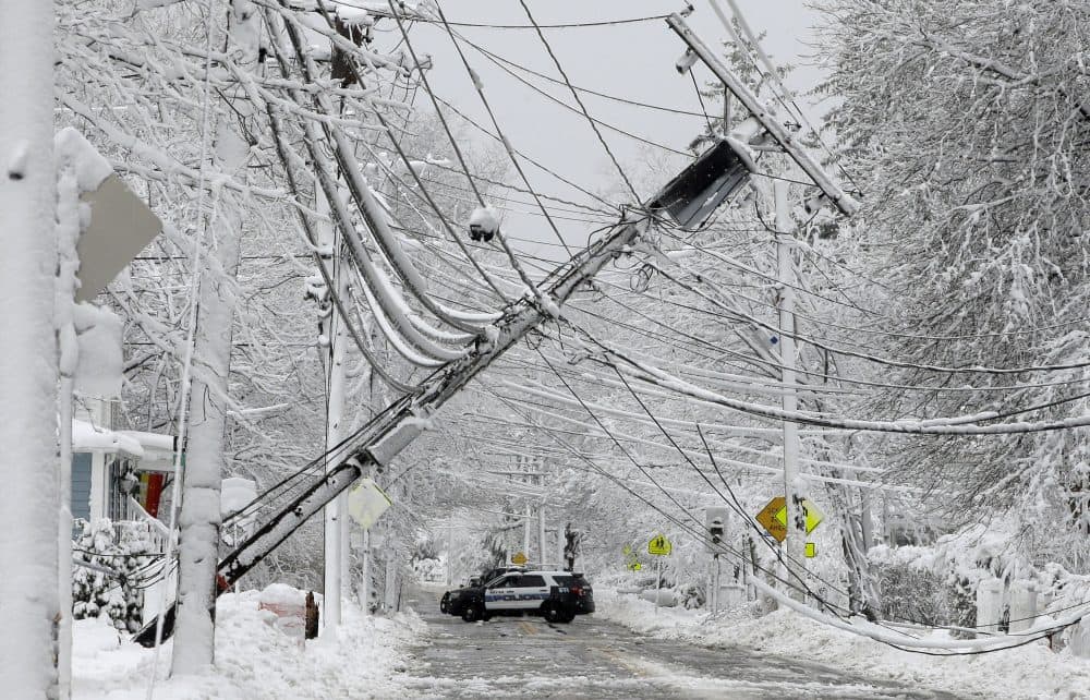 Hundreds Of Thousands Of New Englanders Are Still Without Power After ...