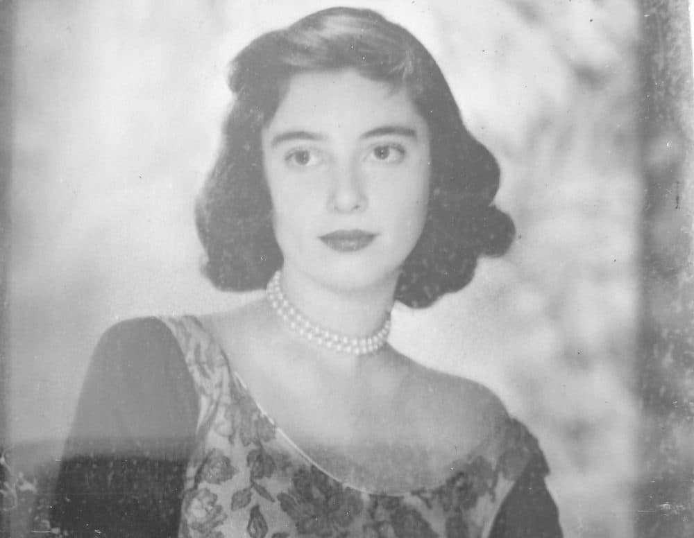 The author's mother, Nancy Levy Gunst, as a young woman. (Courtesy)