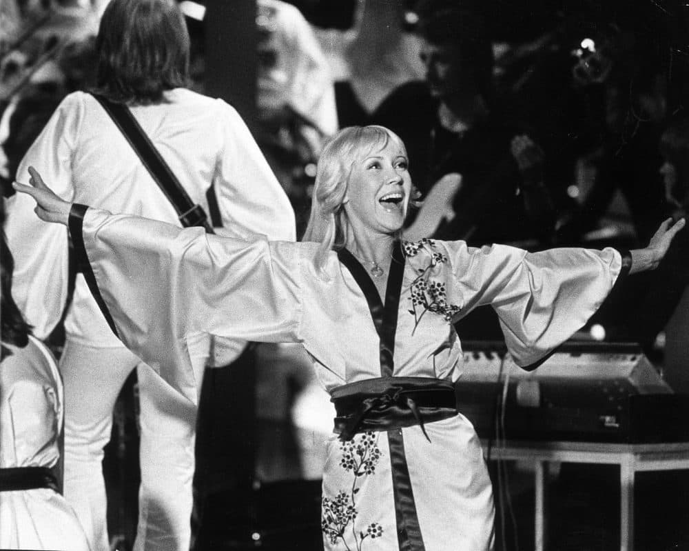 Swedish singer Agnetha Faltskog, performs on stage with pop group ABBA, in Stockholm on Jan. 26, 1976. (Per Kagrell/Pressens Bild/AP)