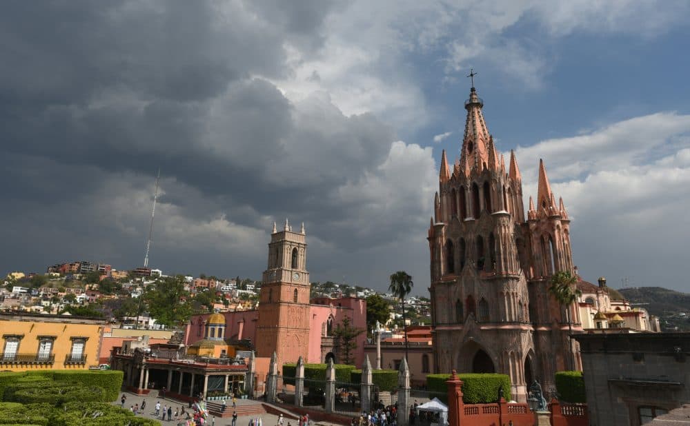 The San Miguel Arcangel cathedral in San Miguel de Allende, Guanajuato state, Mexico. (Yuri Cortez/AFP/Getty Images)