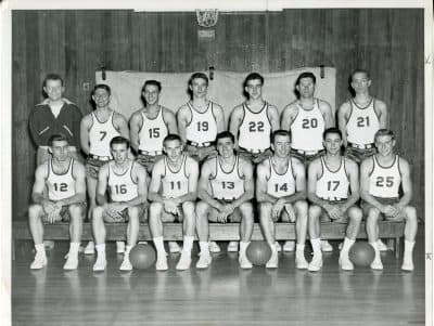 The 1949-50 St. Lawrence University men's basketball team. (St. Lawrence University Archives)