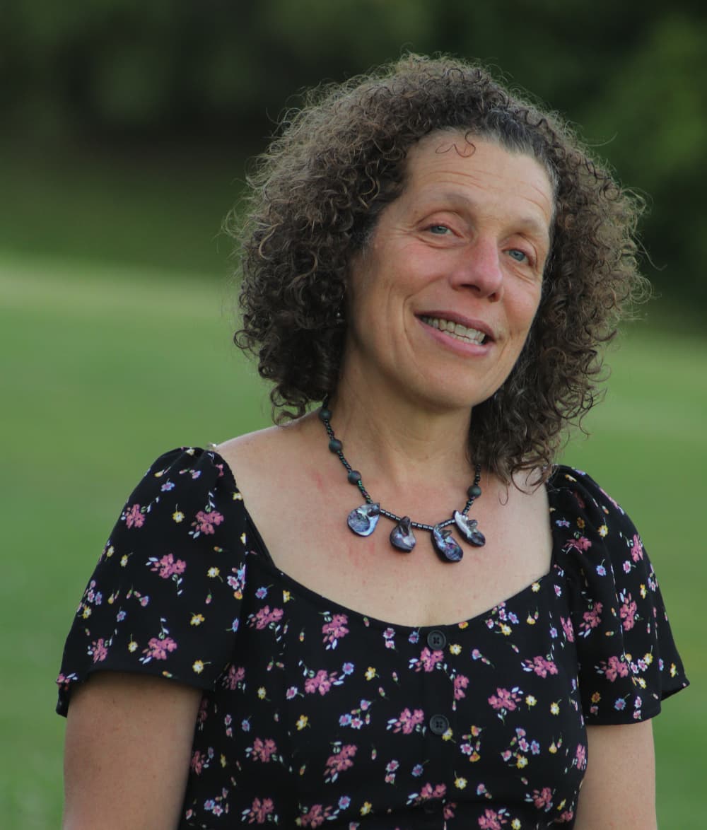Headshot of Laura Beretsky