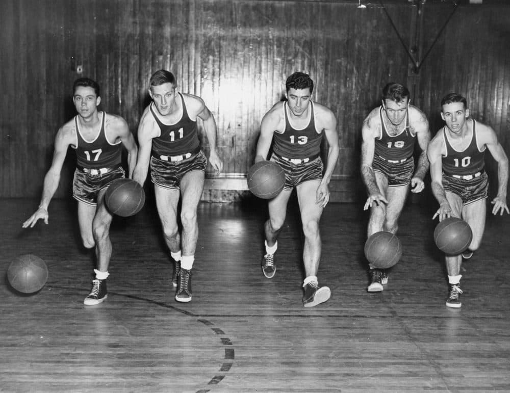 On March 6, 1950, the basketball team at St. Lawrence University took on the NBA's Syracuse Nationals. (From left to right: John Lawrence, Warren Elmslie, John Moro, Bill O’Rourke and Roger Lawrence.) (St. Lawrence University Archives)