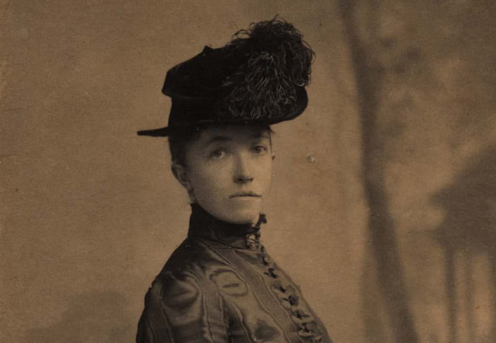 Isabella Stewart Gardner in a 1888 photograph. (Courtesy Isabella Stewart Gardner Museum)